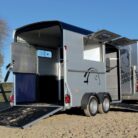 Remolque-caballos-chebal-liberte-azul-2-800x533-1.jpg
